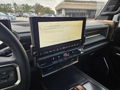 New 2025 GMC Hummer EV 3X AWD/4WD image 18