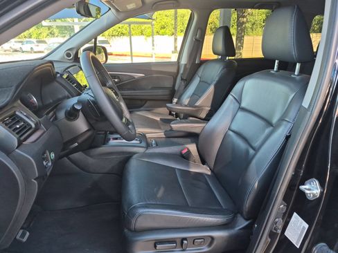 Certified 2022 Honda Pilot Special Edition image 9