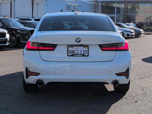 Used 2020 BMW 330i Sedan w/ Convenience Package image 9