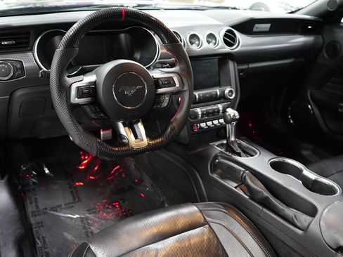 Used 2019 Ford Mustang GT Premium w/ GT Performance Package RWD image 12