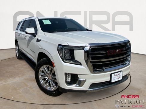 Used 2022 GMC Yukon SLT w/ SLT Luxury Package image 1