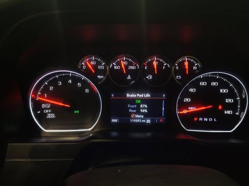 Used 2019 Chevrolet Silverado 1500 LT w/ All-Star Edition AWD/4WD image 23