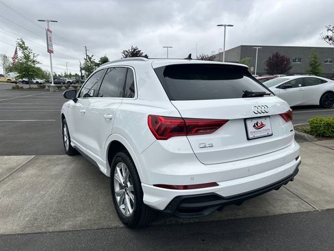 Used 2023 Audi Q3 2.0T Premium AWD/4WD image 3
