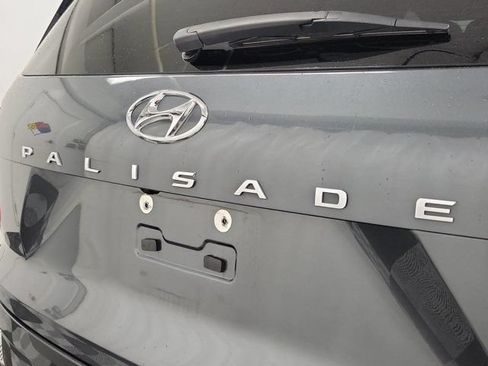 Used 2022 Hyundai Palisade Limited FWD image 8