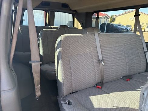 Used 2016 Chevrolet Express 3500 LT w/ LT Preferred Equipment Group image 12