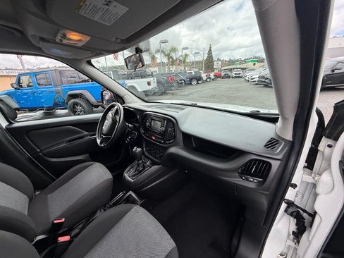 Used 2016 RAM ProMaster City Tradesman w/ Rear Back-up Camera Group FWD image 16