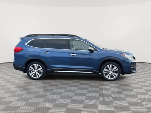 Used 2019 Subaru Ascent Touring w/ Popular Package #3 image 9