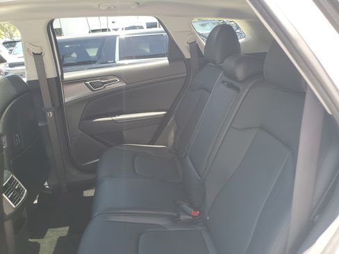 Used 2023 Kia Sportage SX FWD image 13