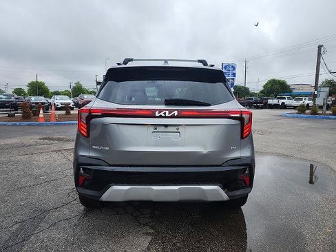 Used 2024 Kia Seltos SX AWD/4WD image 4