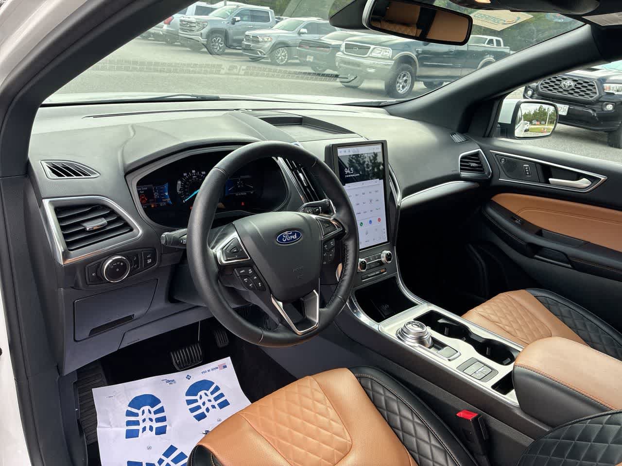 Used 2024 Ford Edge Titanium w/ Titanium Elite Package AWD/4WD image 10