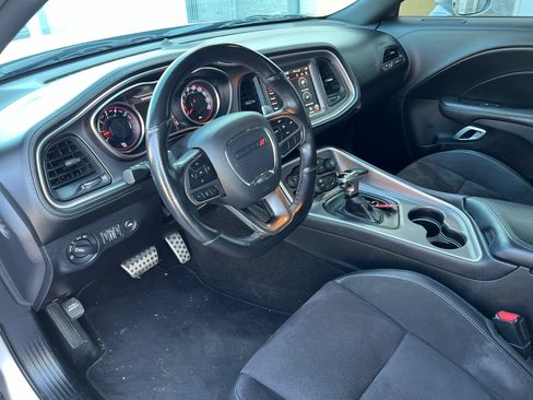 Used 2022 Dodge Challenger R/T Scat Pack RWD image 20