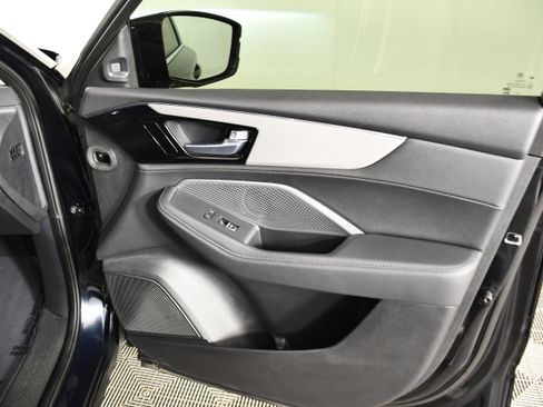Certified 2025 Acura MDX SH-AWD image 40