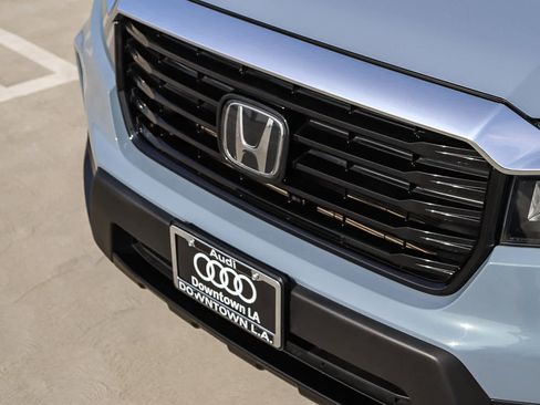 Used 2023 Honda Ridgeline RTL-E image 8
