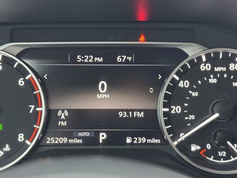 Used 2024 Nissan Rogue S image 23