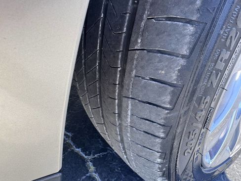 Used 2011 Lincoln MKS w/ 101A Rapid Spec Order Code image 12