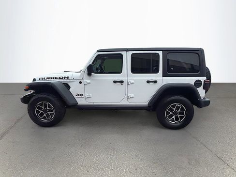 Used 2024 Jeep Wrangler Unlimited Rubicon AWD/4WD image 7