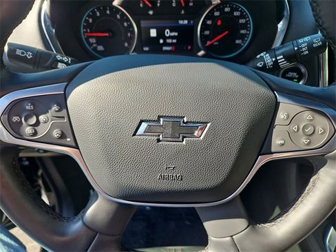 Certified 2023 Chevrolet Traverse RS image 11