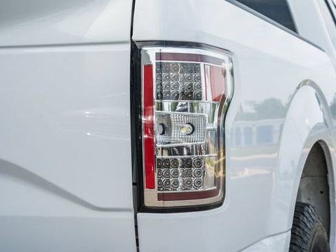 Used 2017 Ford F150 XLT w/ Trailer Tow Package AWD/4WD image 8