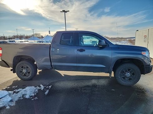 Used 2014 Toyota Tundra SR image 6