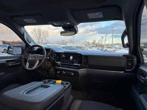 Used 2024 GMC Sierra 1500 Elevation image 17