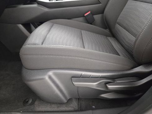 New 2026 Chevrolet Equinox LT w/ LPO, Floor Liner Package FWD image 20