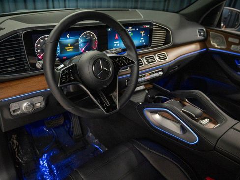 New 2026 Mercedes-Benz GLE 580 4MATIC image 14