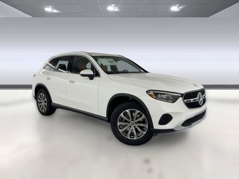 Certified 2026 Mercedes-Benz GLC 300 image 7