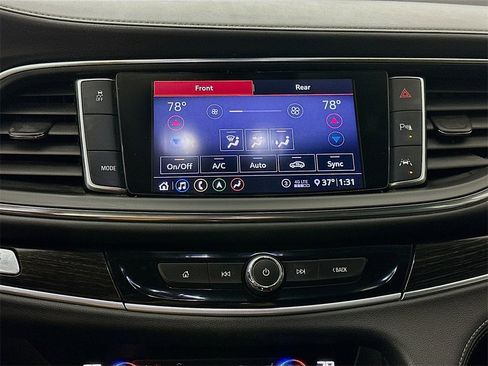 Used 2021 Buick Enclave Avenir w/ Avenir Technology Package image 16