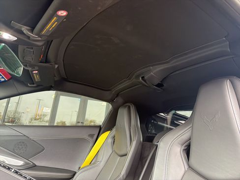 Used 2022 Chevrolet Corvette Stingray image 12