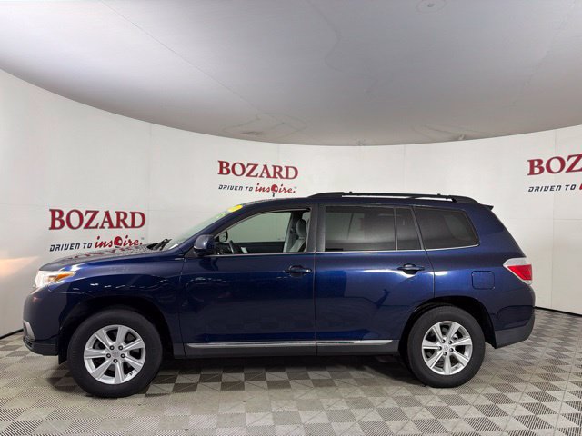 Used 2013 Toyota Highlander SE FWD image 8