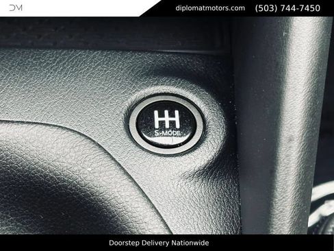 Used 2024 Nissan Z Performance w/ Floor Mat Package RWD image 36