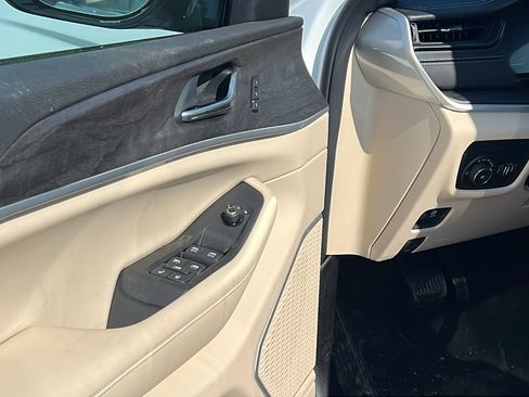 New 2026 Jeep Grand Cherokee Limited w/ Limited Altitude Package image 15