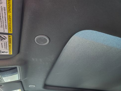 Certified 2026 Land Rover Range Rover Evoque Dynamic SE image 26