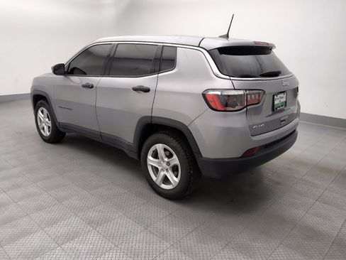 Used 2024 Jeep Compass Sport AWD/4WD image 3