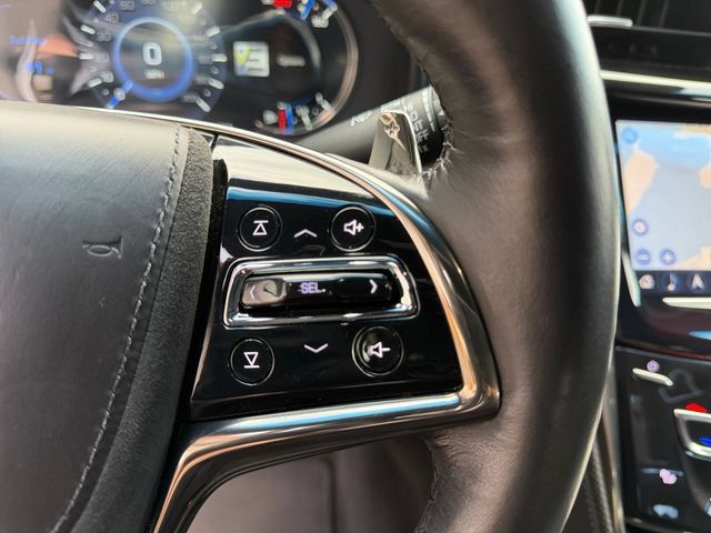 Used 2017 Cadillac CTS V w/ Carbon Fibre Package RWD image 19