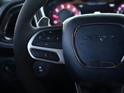 Used 2021 Dodge Challenger SRT Hellcat Redeye image 32