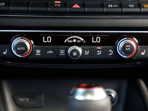 Used 2018 Audi RS 3 w/ Technology Package image 31