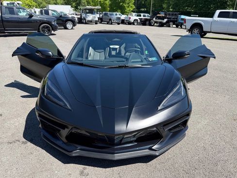 Used 2024 Chevrolet Corvette Stingray Preferred Cpe w/ Z51 Performance Package RWD image 24