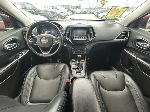 Certified 2020 Jeep Cherokee Limited AWD/4WD image 10