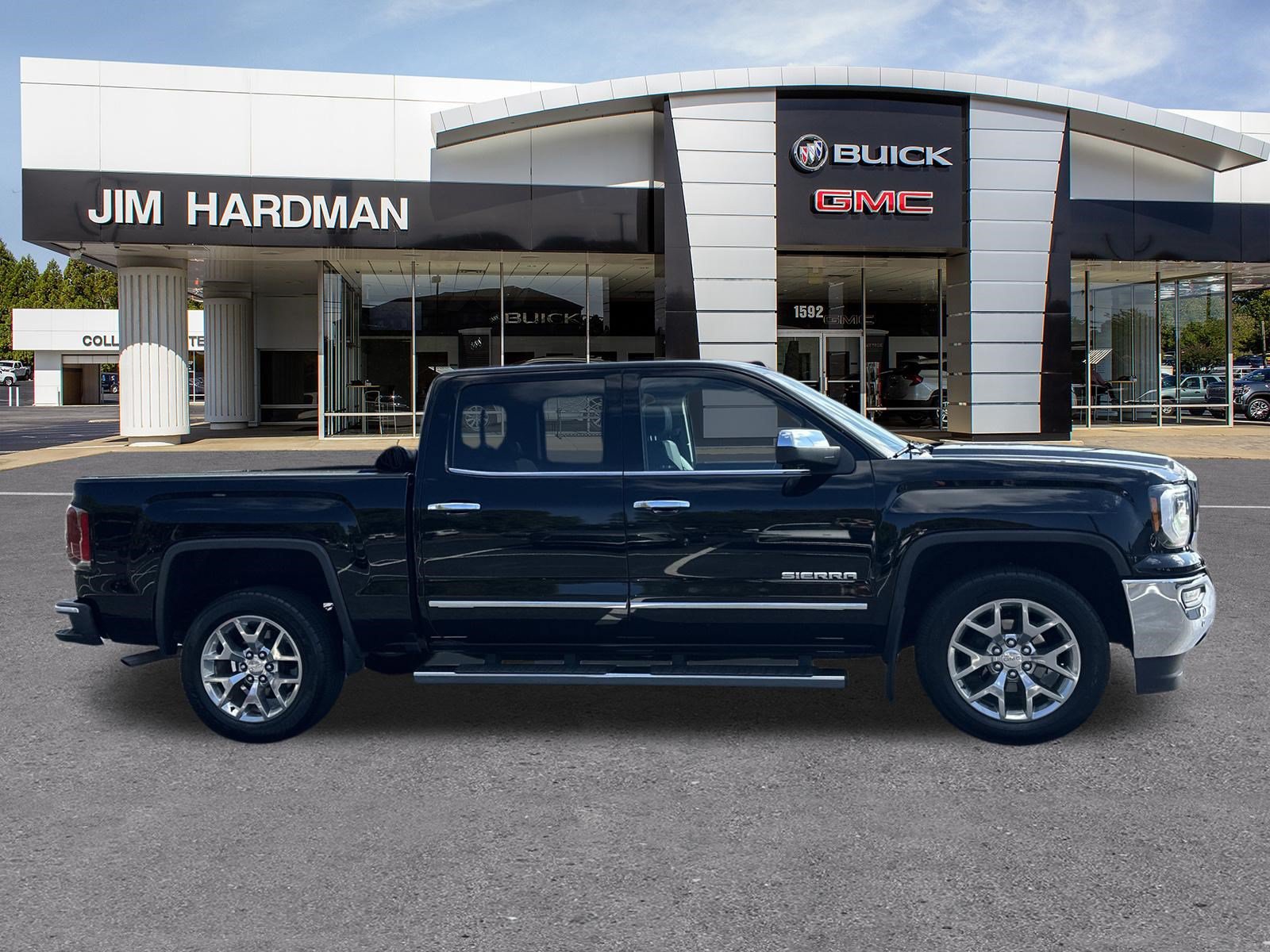 Used 2018 GMC Sierra 1500 SLT w/ Enhanced Driver Alert Package RWD image 8