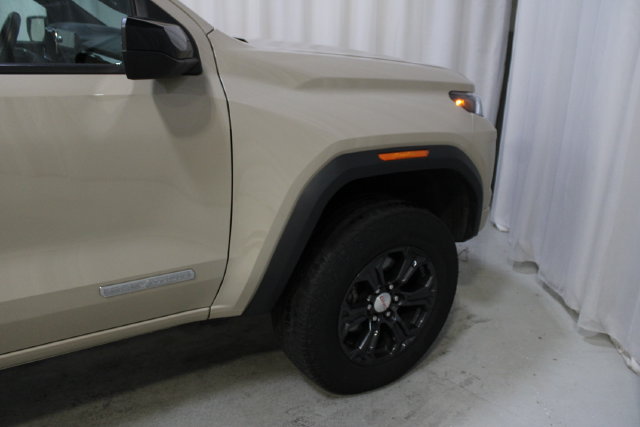 Used 2023 GMC Canyon Elevation w/ Elevation Premium Package AWD/4WD image 34