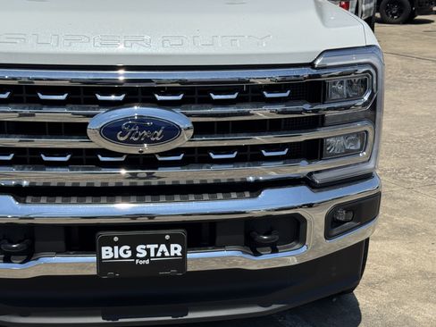 New 2026 Ford F250 Lariat w/ Chrome Package AWD/4WD image 5