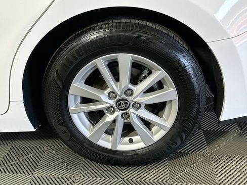 Certified 2025 Toyota Camry LE image 28