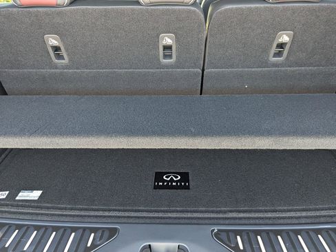 New 2026 INFINITI QX80 Autograph image 30