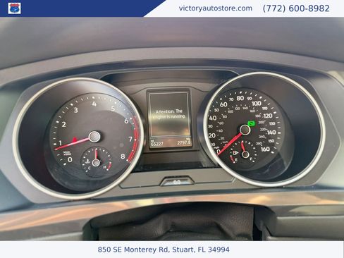 Used 2021 Volkswagen Tiguan SEL FWD image 15