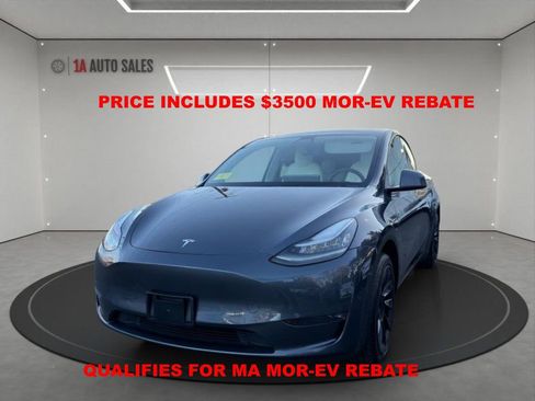 Used 2020 Tesla Model Y Long Range image 1