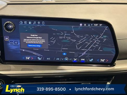 New 2026 Chevrolet Traverse LT w/ Driver Confidence Package AWD/4WD image 4