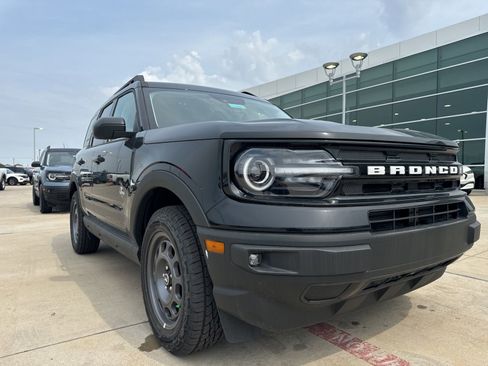 New 2024 Ford Bronco Sport Outer Banks AWD/4WD image 17
