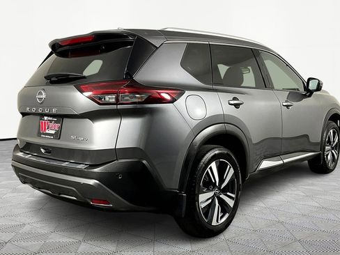 Used 2023 Nissan Rogue SL image 7