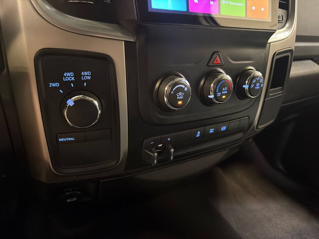 Used 2018 RAM 3500 SLT AWD/4WD image 21